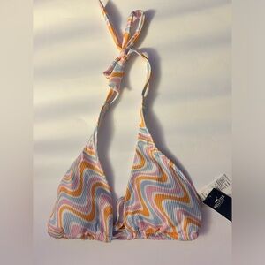 hollister triangle bikini top (new with tags)